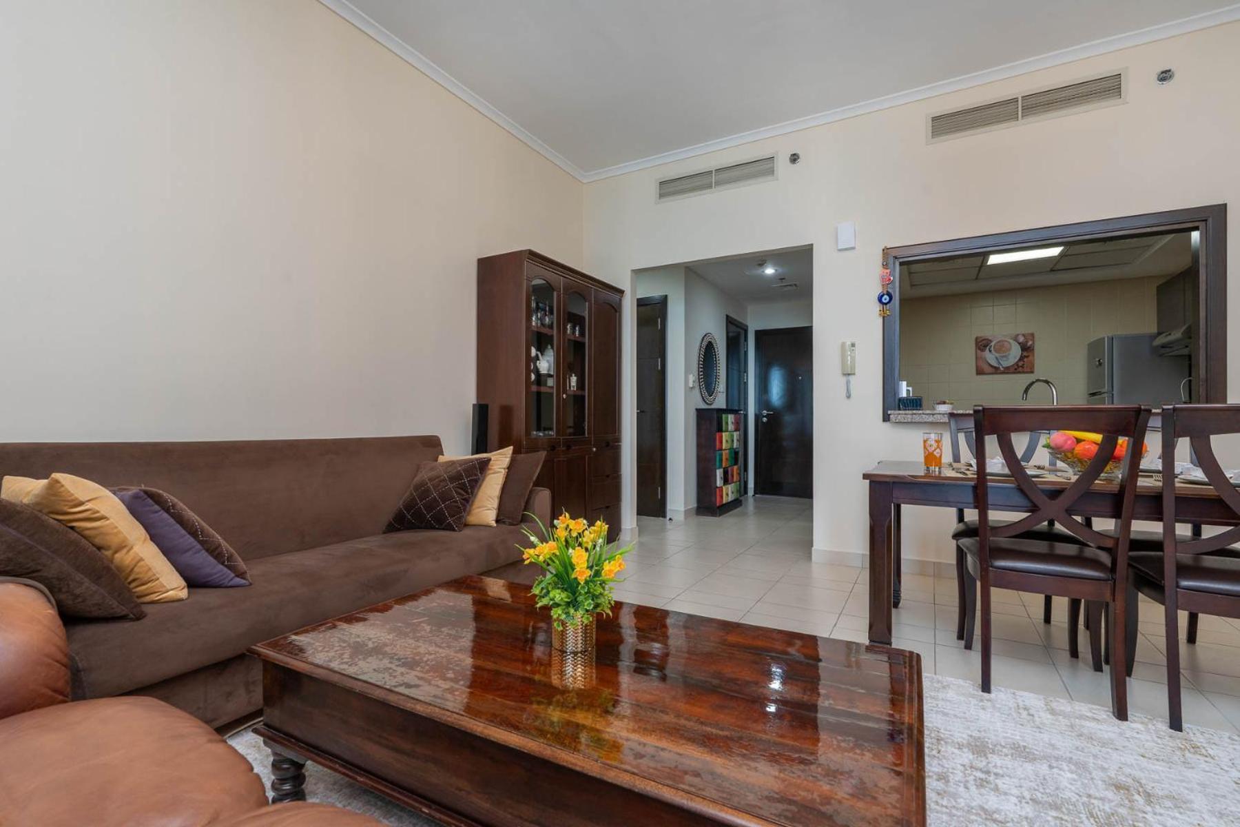Charming Vintage-style Heart Of Marina Apartment *